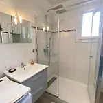 06cg Beautiful 2 Bedroom - Garden Appartement *