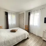 06cg Beautiful 2 Bedroom - Garden * Cagnes-sur-Mer