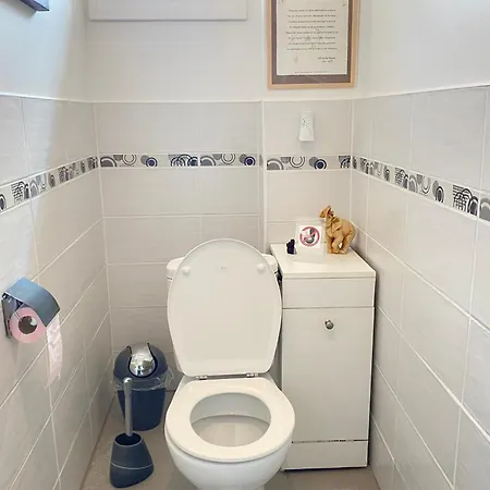 06cg Beautiful 2 Bedroom - Garden * 滨海卡涅