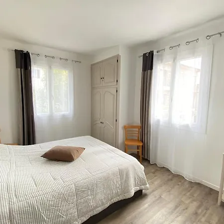 06cg Beautiful 2 Bedroom - Garden 公寓 *