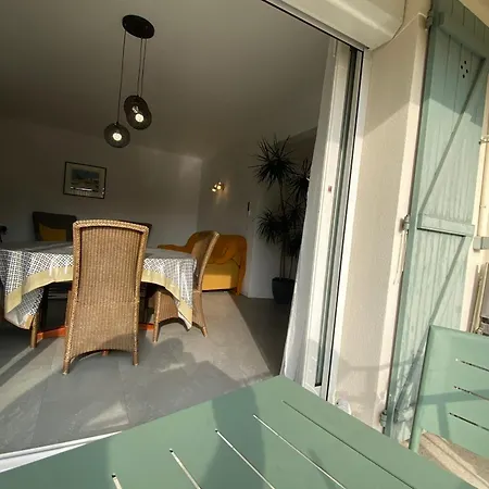 06cg Beautiful 2 Bedroom - Garden 公寓 滨海卡涅